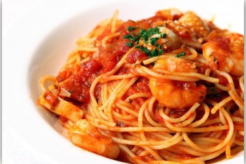 γαριδομακαρονάδα