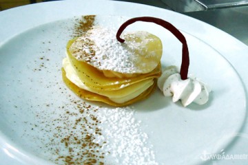 γαλακτομπούρεκο-Γλυφάδα metropolitans