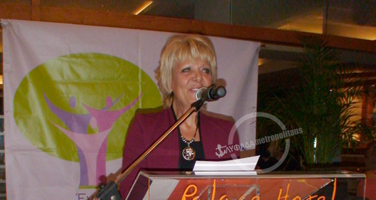 Λένα Μαυρακάκη, Γλυφάδα