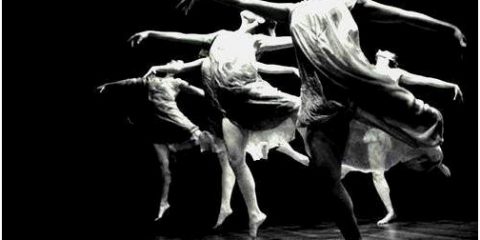 Ιωάννα Πατσαβού Δασκάλα Χορού –Χορογράφος– Εκπ.Χοροθεραπεύτρια