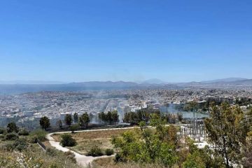 φωτιά στο ΚΥΤ Αργυρούπολης