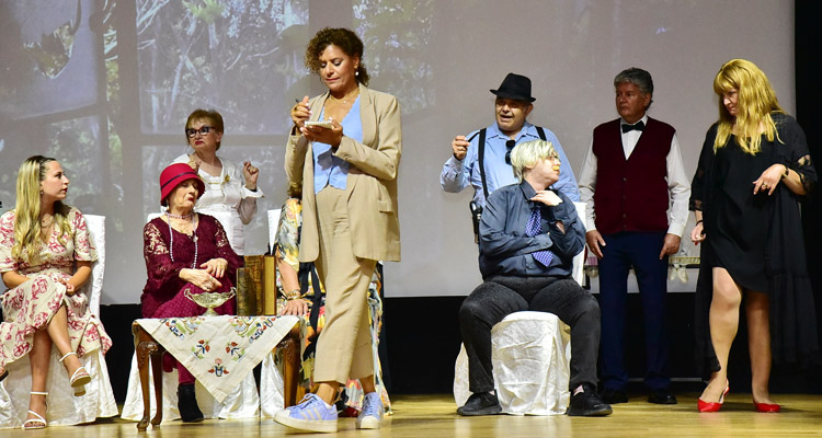 Ένωση Γυναικών Γλυφάδας