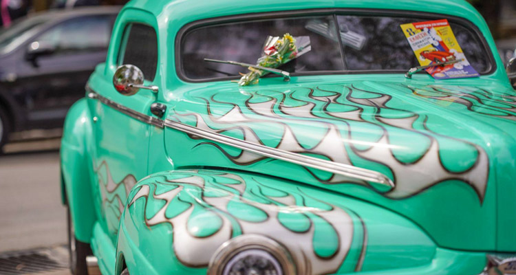 Πρωτομαγιά στη Γλυφάδα